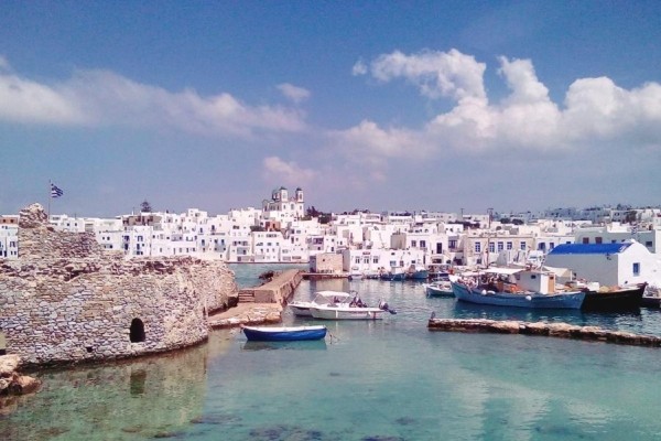 best luxury hotels in paros